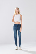 Jean azul oscuro súper skinny infaltables con tiro súper alto