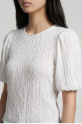 Blusa crema clara de Poetry con cuello ovalado y texturas
