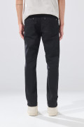 Jean negro infaltables skinny con cremallera y tiro bajo

