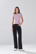 Camiseta en rib infaltables unicolor con cuello redondo
