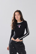 Camiseta negra con arte de My Melody y manga larga
