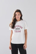 Camiseta crema clara con manga corta college en algodón

