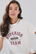 Camiseta crema clara con manga corta college en algodón
