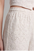 Pantalón bota recta unicolor de Poetry con finas texturas
