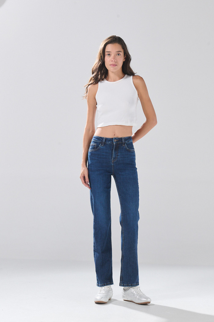Jean straight leg bota recta infaltables azul con tiro alto

