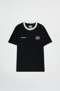 Camiseta college de Fan Edition negra con cuello redondo
