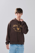 Buzo oversize café oscuro con capota y diseño de Mickey
