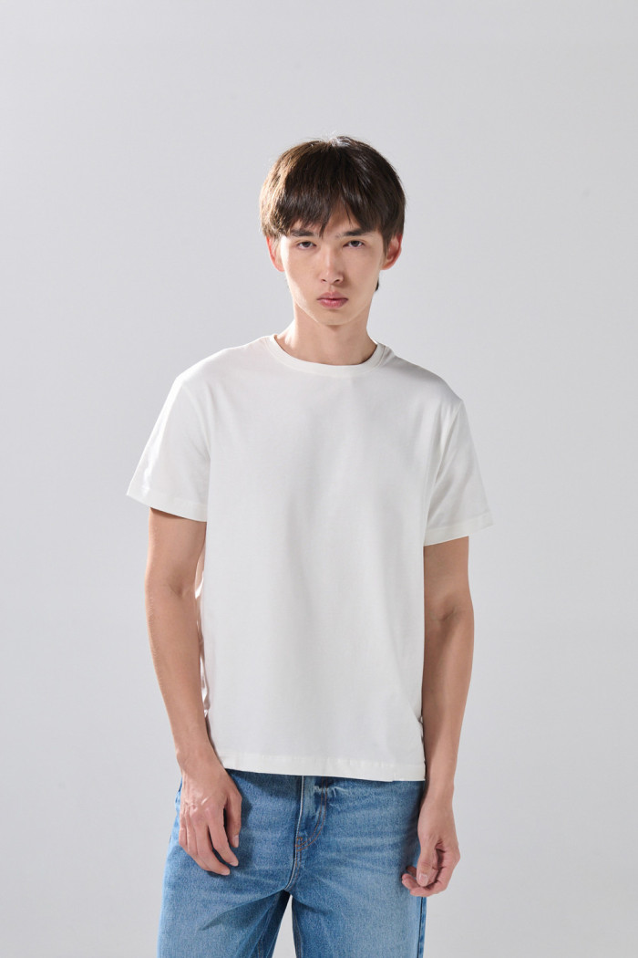 Camiseta infaltables en algodón manga corta unicolor
