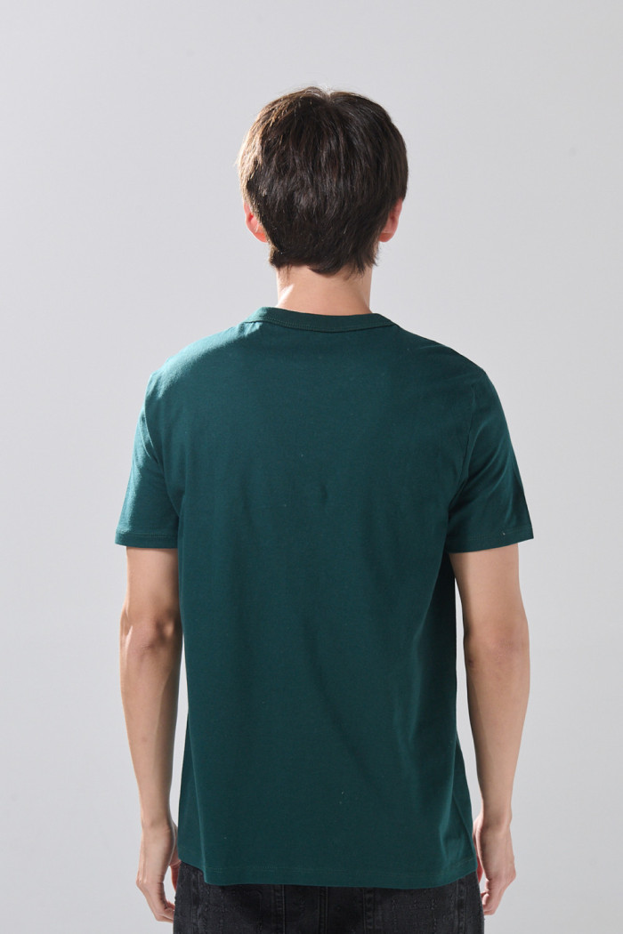 Camiseta verde oscura manga corta en algodón college
