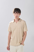 Camiseta unicolor tipo polo con texturas de Boho Club

