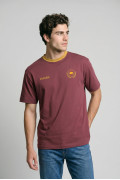 Camiseta rosada college de Fan Edition con cuello redondo