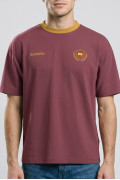 Camiseta rosada college de Fan Edition con cuello redondo