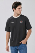 Camiseta college de Fan Edition negra con cuello redondo