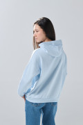 Buzo con capota azul claro oversize y diseño de Mickey
