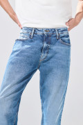 Jean infaltables straight leg azul medio con bota recta
