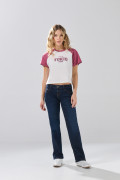 Jean tiro bajo straight leg azul infaltables con costuras
