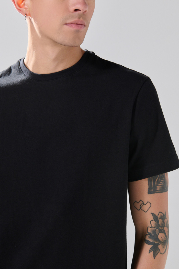 Camiseta unicolor infaltables cuello redondo en algodón
