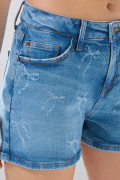 Short de jean azul medio con diseños de moños y tiro alto
