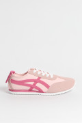 Tenis casuales rosados con contrastes y suelas planas