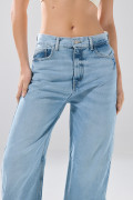 Jean bota ancha baggy  infaltables azul con tiro medio

