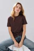 Camiseta infaltables en algodón unicolor con manga corta
