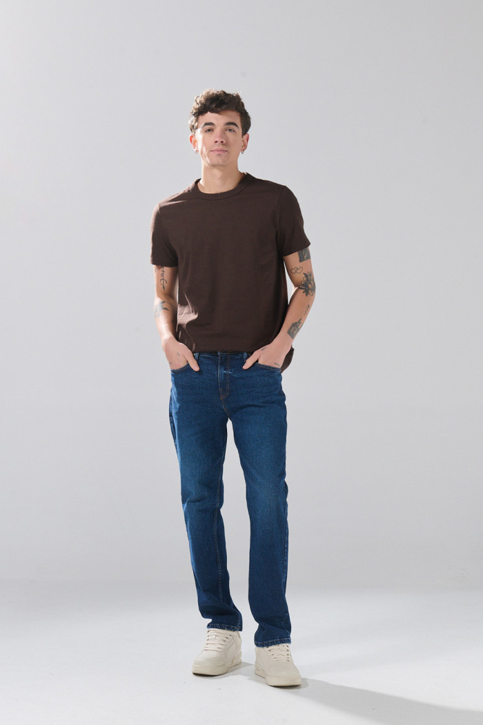 Jean straight leg infaltables azul bota recta con tiro bajo
