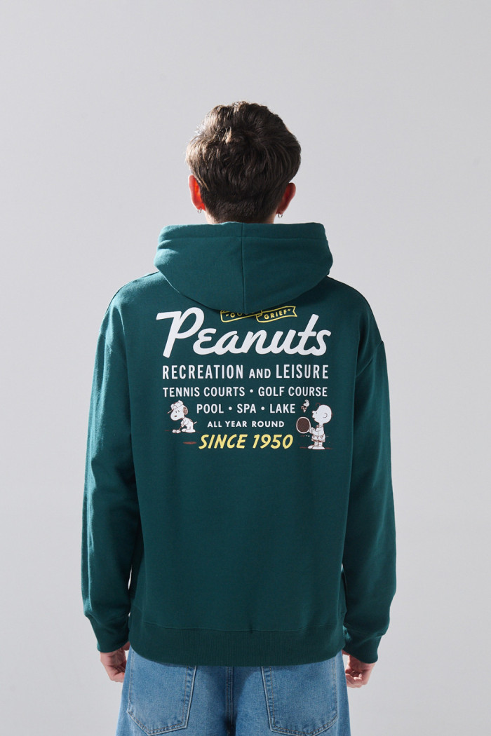 Buzo con capota verde oscuro oversize y diseños de Snoopy

