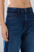 Jean infaltables baggy azul oscuro con bolsillos y bota ancha
