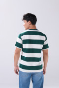 Camiseta crema a rayas manga corta con arte de Snoopy
