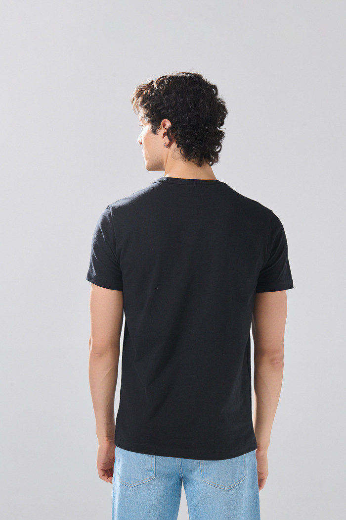 Camiseta en algodón infaltables unicolor con cuello redondo

