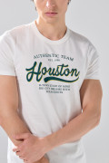 Camiseta en algodón college crema clara con cuello redondo

