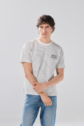 Camiseta crema clara college manga corta con rayas
