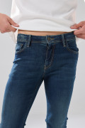 Jean skinny infaltables azul oscuro con bolsillos y tiro bajo
