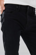 Jean straight leg negro infaltables bota recta con bolsillos

