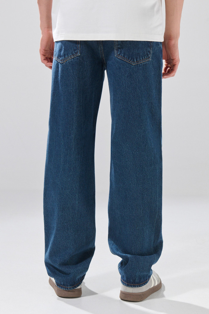 Jean baggy bota ancha infaltables azul con 5 bolsillos
