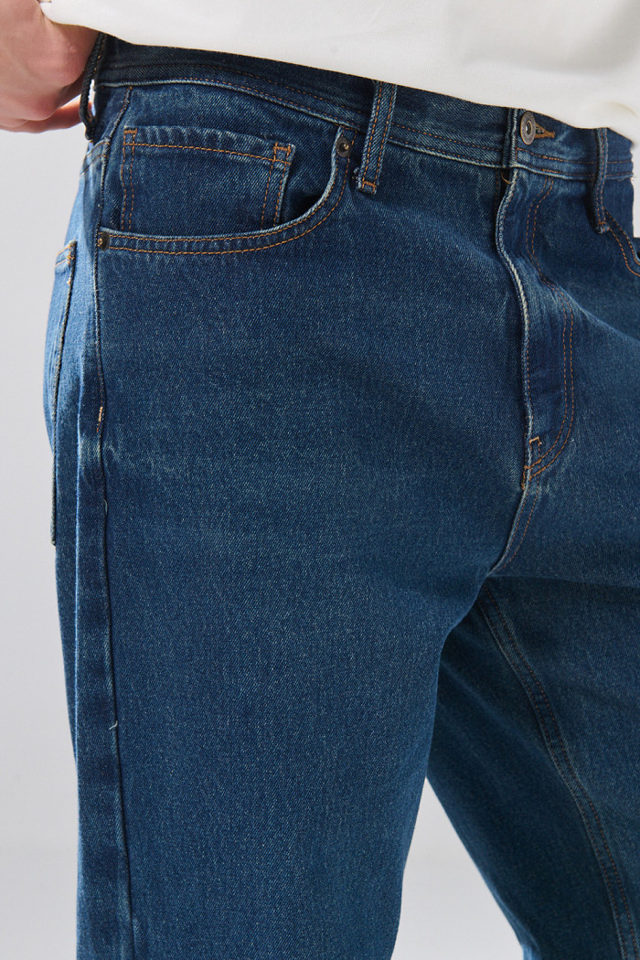 Jean baggy bota ancha infaltables azul con 5 bolsillos
