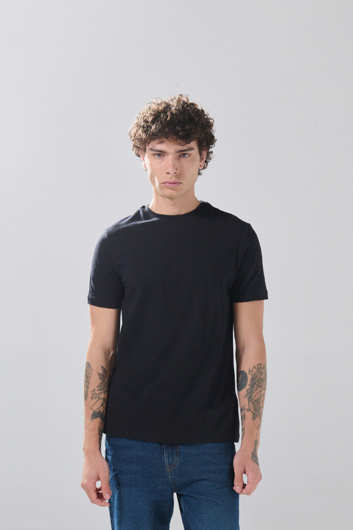 Camiseta en algodón infaltables manga corta unicolor
