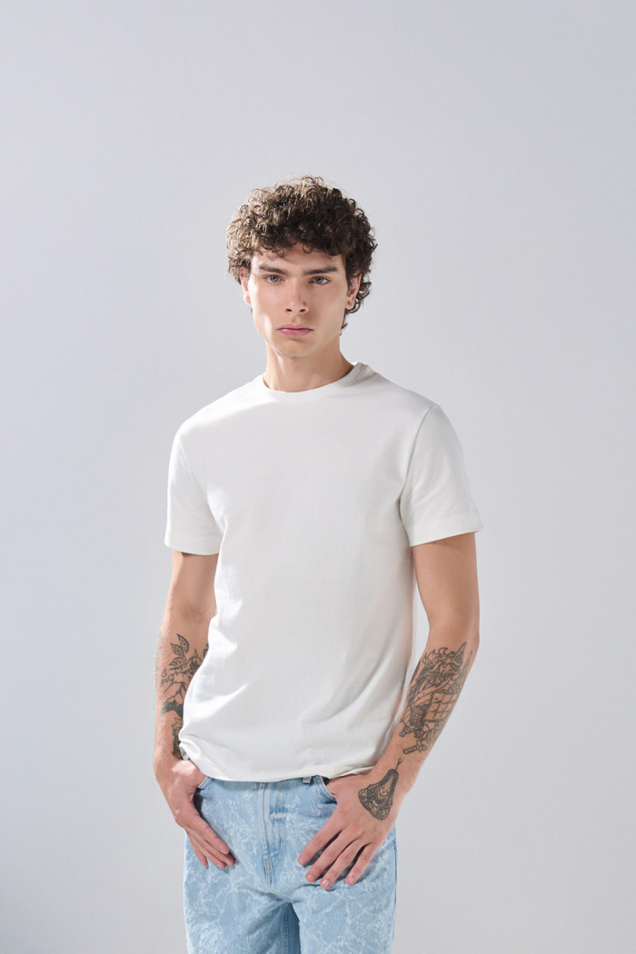 Camiseta en algodón infaltables manga corta unicolor
