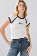 Camiseta crema clara manga ranglan corta con arte college
