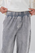 Pantalón bota recta jogger unicolor de Boho Club
