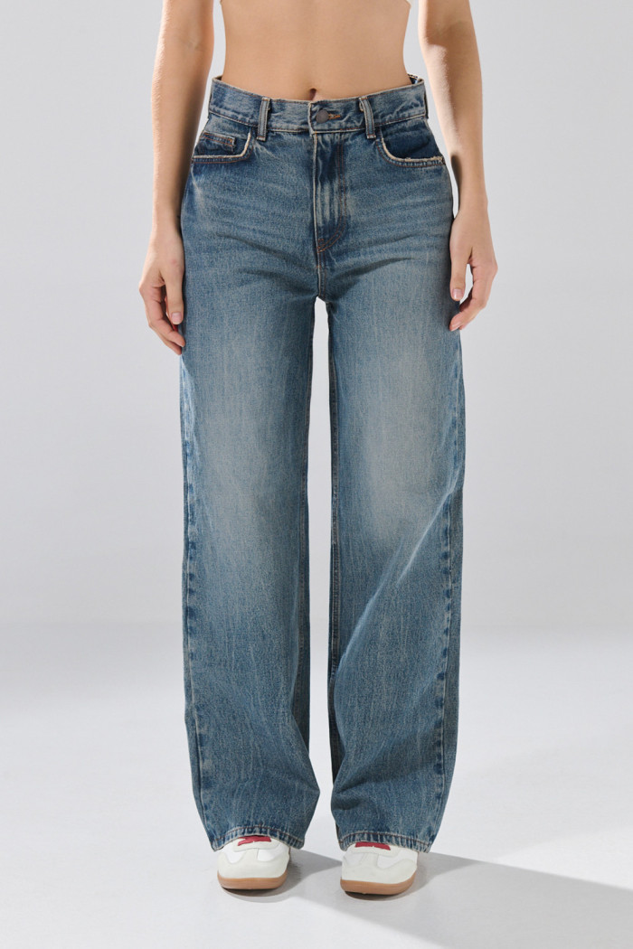 Jean baggy azul medio infaltables bota ancha con bolsillos
