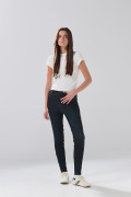 Jean súper skinny infaltables azul intenso con costuras
