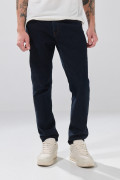 Jean azul intenso slim infaltables tiro bajo con 5 bolsillos
