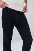Jean azul intenso slim infaltables tiro bajo con 5 bolsillos

