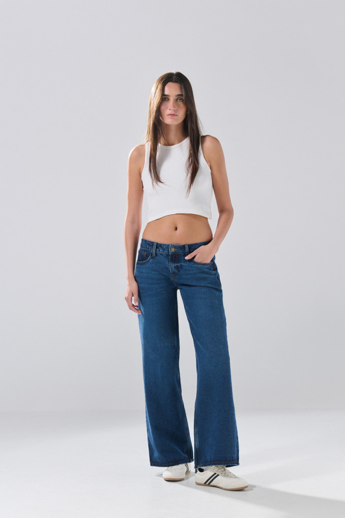 Jean open leg tiro bajo infaltables azul oscuro bota ancha
