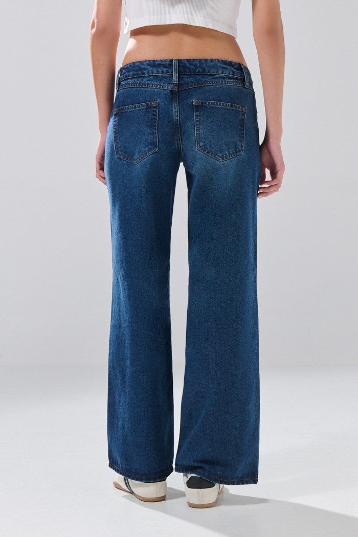 Jean open leg tiro bajo infaltables azul oscuro bota ancha
