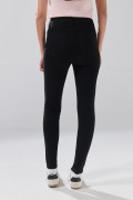 Jean negro súper skinny infaltables con tiro alto
