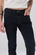 Jean skinny azul intenso infaltables tiro bajo con bolsillos
