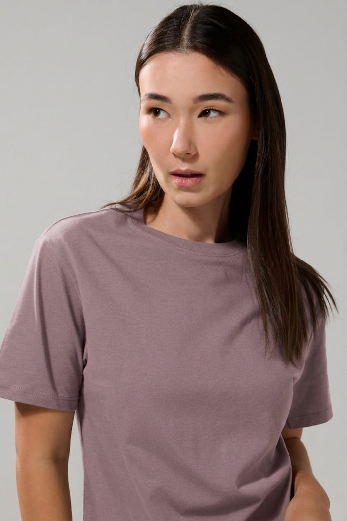 Camiseta infaltables en algodón unicolor manga corta ajustada
