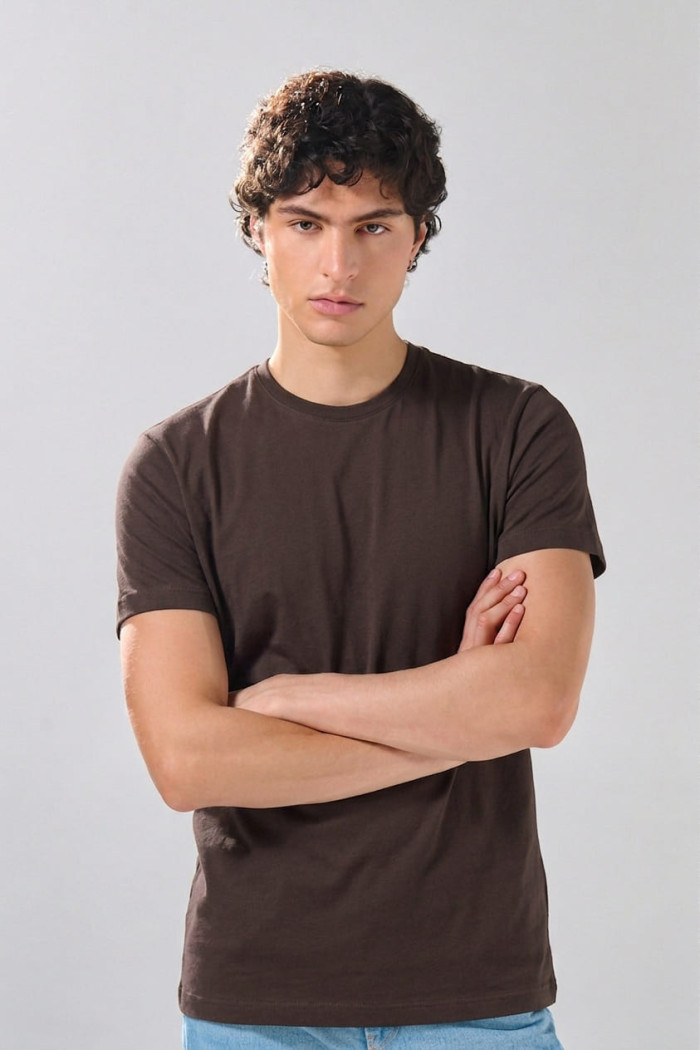 Camiseta en algodón infaltables unicolor con cuello redondo
